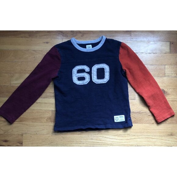 Gap Size 6-7 Long Sleeved Tee - Picture 1 of 7